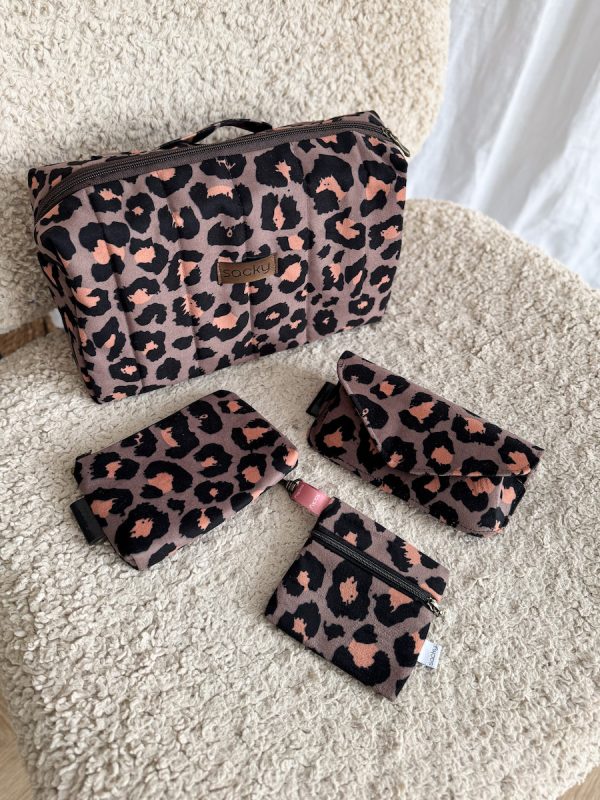 Etui na okulary panterka