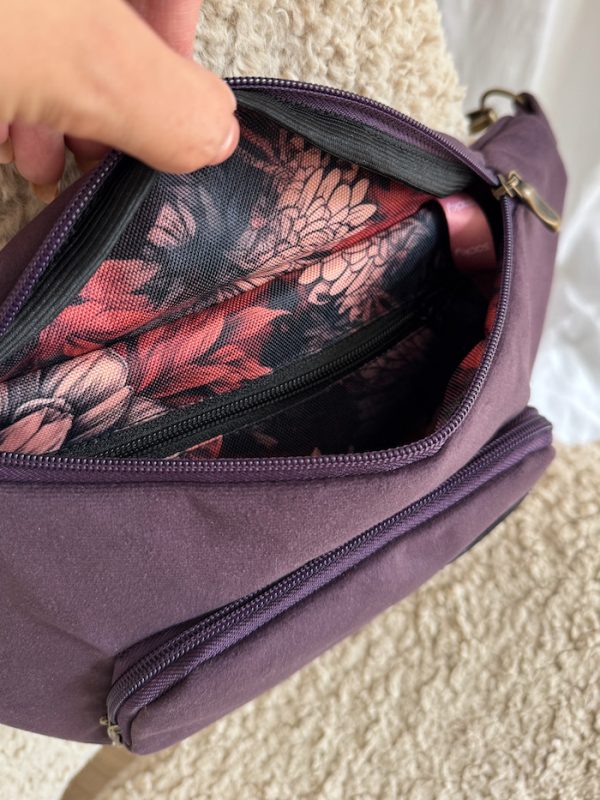 Welurowa nerka miejska jagoda Welurowa nerka miejska jagoda