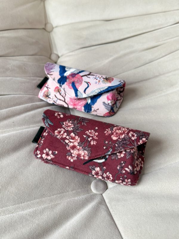 Etui na okulary sakura