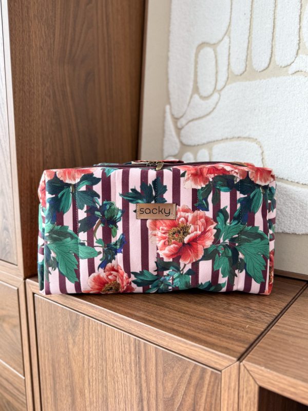 Kosmetyczka pikowana karmin