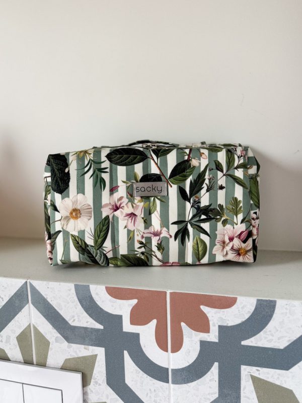 Kosmetyczka pikowana verde