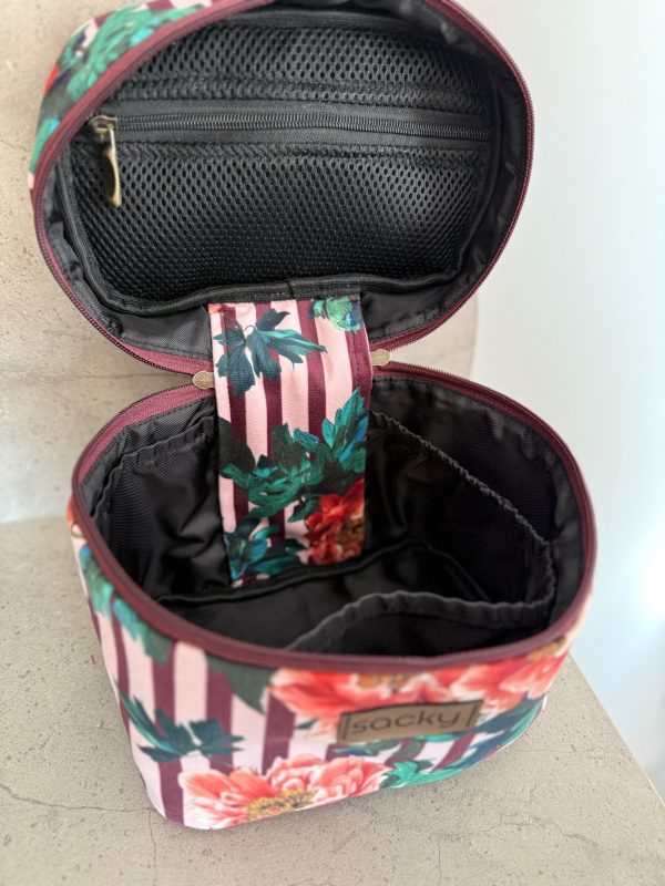 Kosmetyczka podróżna karmin